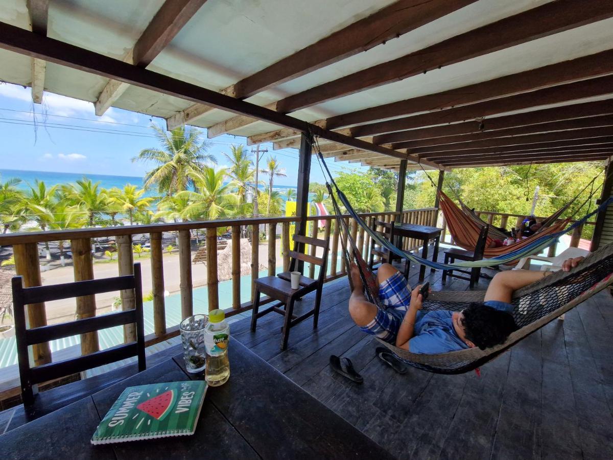 Playa Negra Brewing Beachfront Hotel Puerto Viejo de Talamanca Eksteriør billede