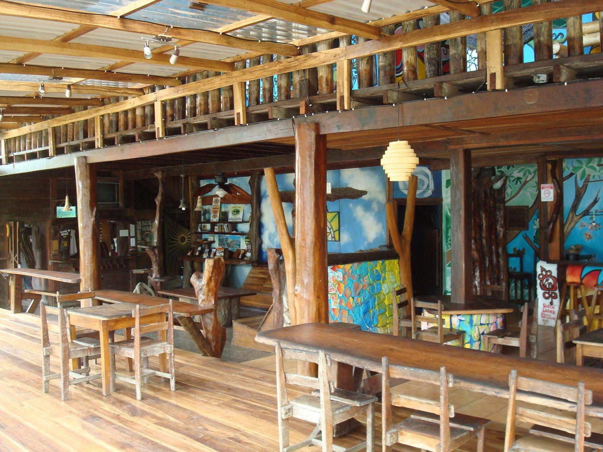 Playa Negra Brewing Beachfront Hotel Puerto Viejo de Talamanca Eksteriør billede